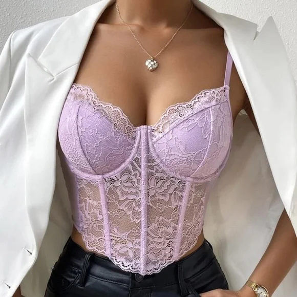 Luxe Floral Lace Corset Crop Top - Picture 8 of 15